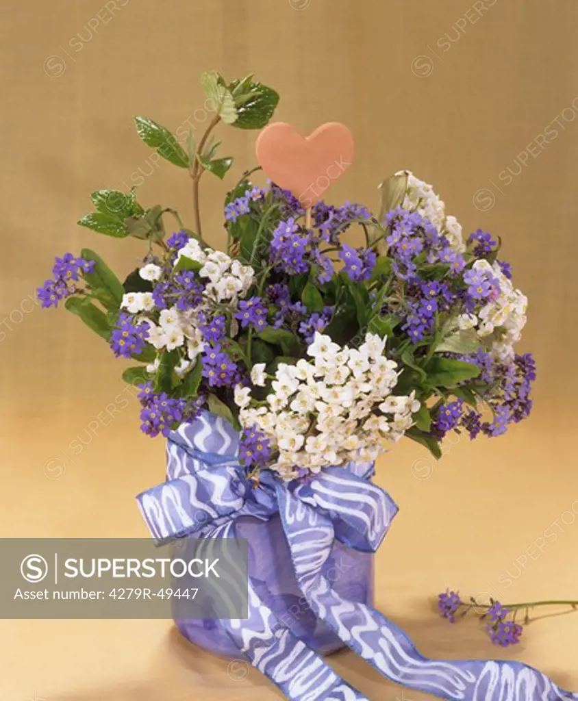 bouquet , Forget-me-not and viburnum