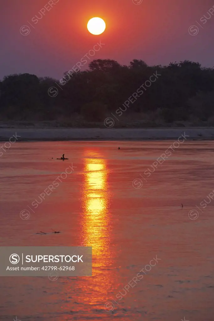 sunset at Luambe river