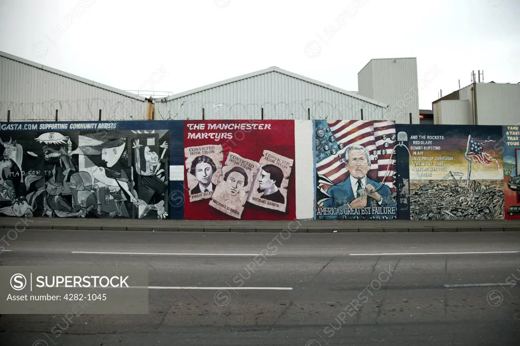 Northern Ireland, Belfast, Derby Terrace. Various commissioned political murals on Derby terrace.