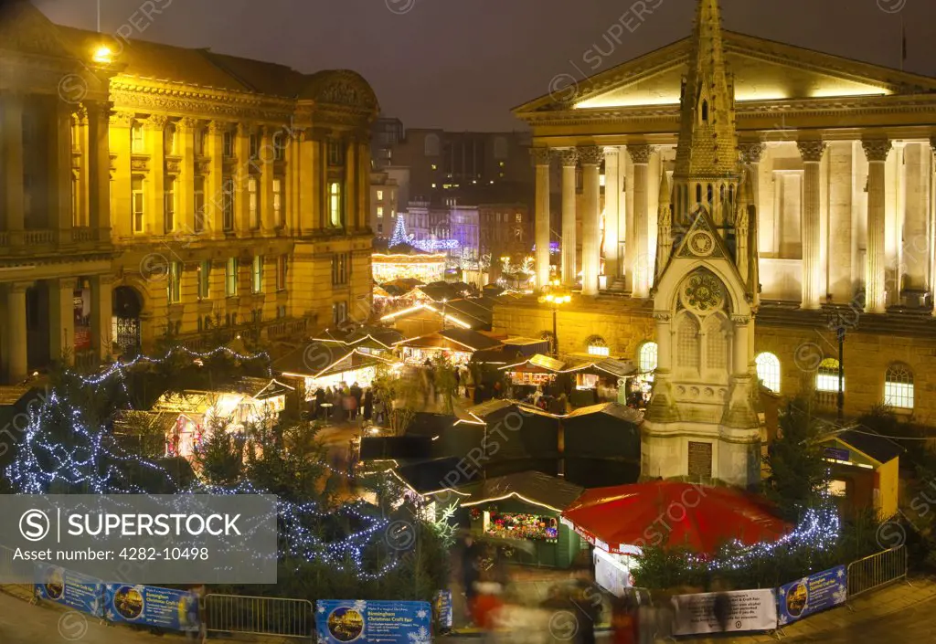 England, West Midlands, Birmingham. Birmingham's annual Frankfurt Christmas Market and Craft Fair in Chamberlain Square in Birmingham City Centre. It is the largest authentic German Christmas market outside of Germany or Austria.