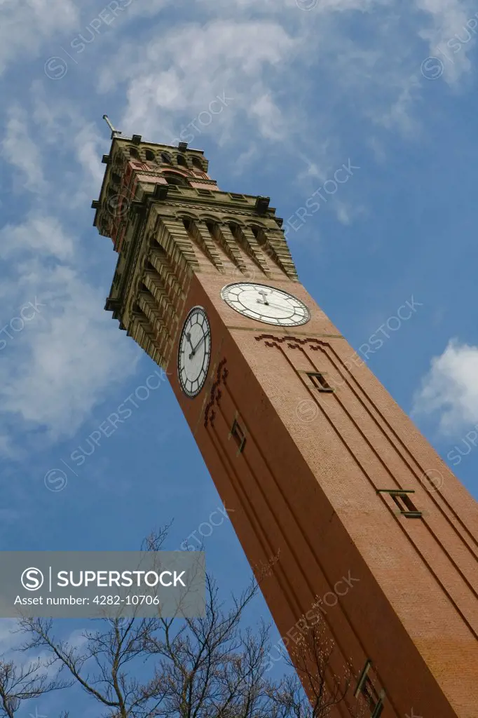 England, West Midlands, Birmingham. The Joseph Chamberlain Memorial Clock Tower, known as 'Old Joe' in the centre of the University of Birmingham campus.