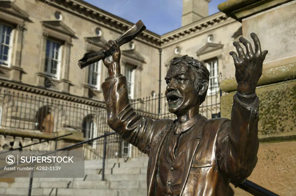 Northern Ireland, Belfast, Belfast. A bronze Anthony Trollope statue at the general post office in Custom House square.