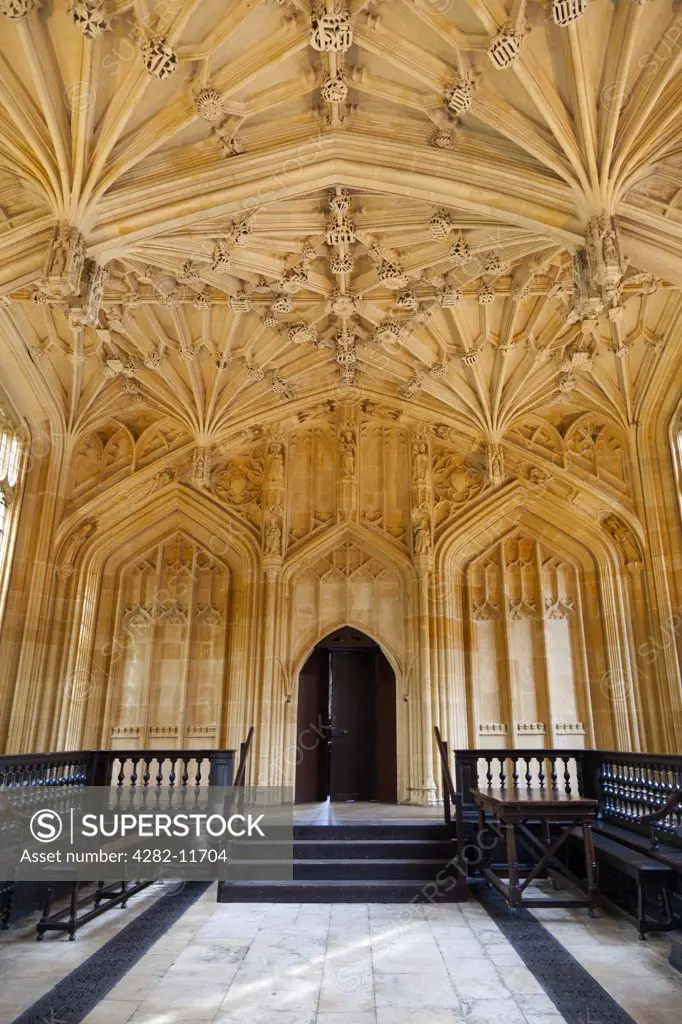 England, Oxfordshire, Oxford. The Divinity School of the Bodleian Library. The building was built 1427-83 to house the lectures and disputations of the theology faculty.