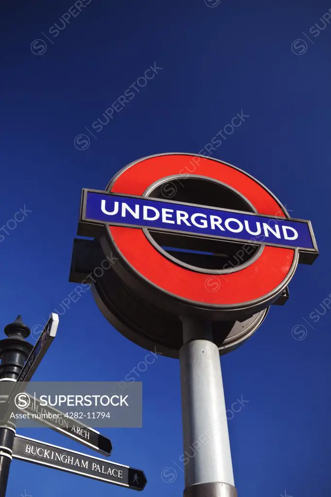 England, London, Hyde Park Corner. An iconic London Underground sign at Hyde Park Corner.