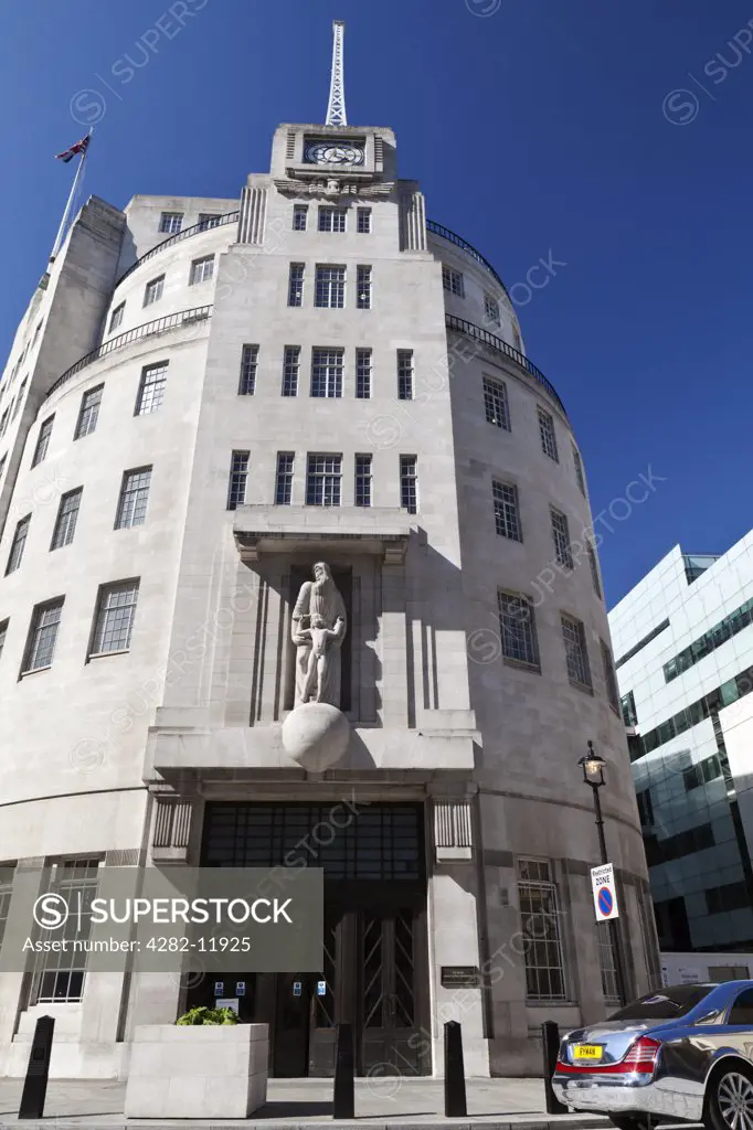 England, London, Portland Place. Broadcasting House, built in 1932, the BBC's corporate headquarters. The building was designed by Lieutenant Colonel G. Val Myer as the BBC's first purpose-built broadcast centre.