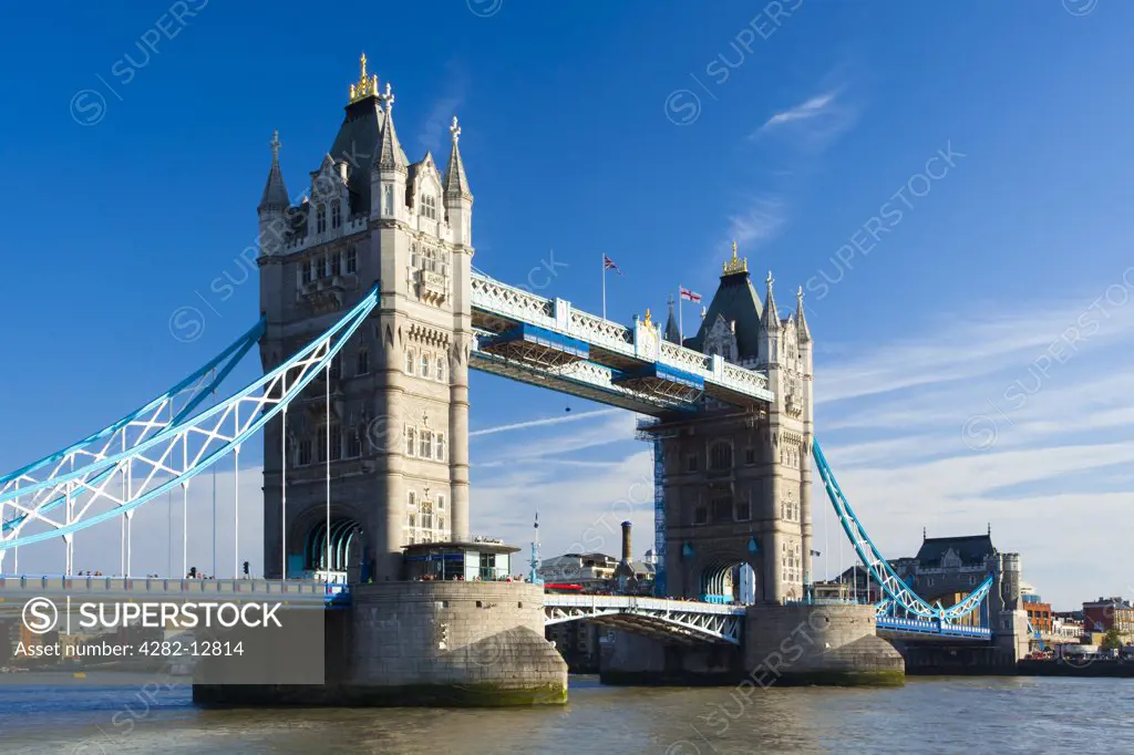 England, London, Tower Bridge. The iconic Tower Bridge which spans the River Thames near the Tower of London.
