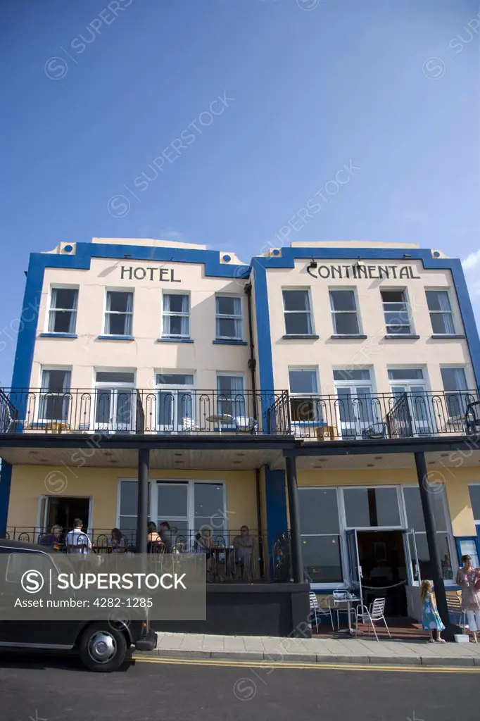 England, Kent, Whitstable. The Hotel Continental, located on the beach front in Whitstable.