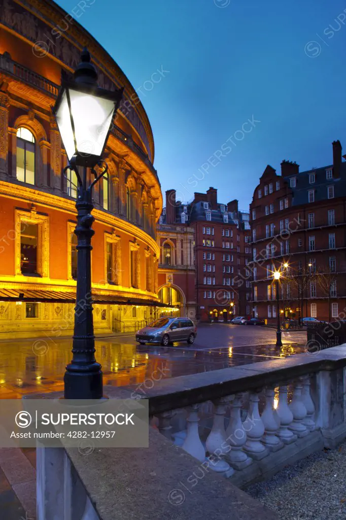 England, London, Kensington. Ornate street lamp outside the Royal Albert Hall.