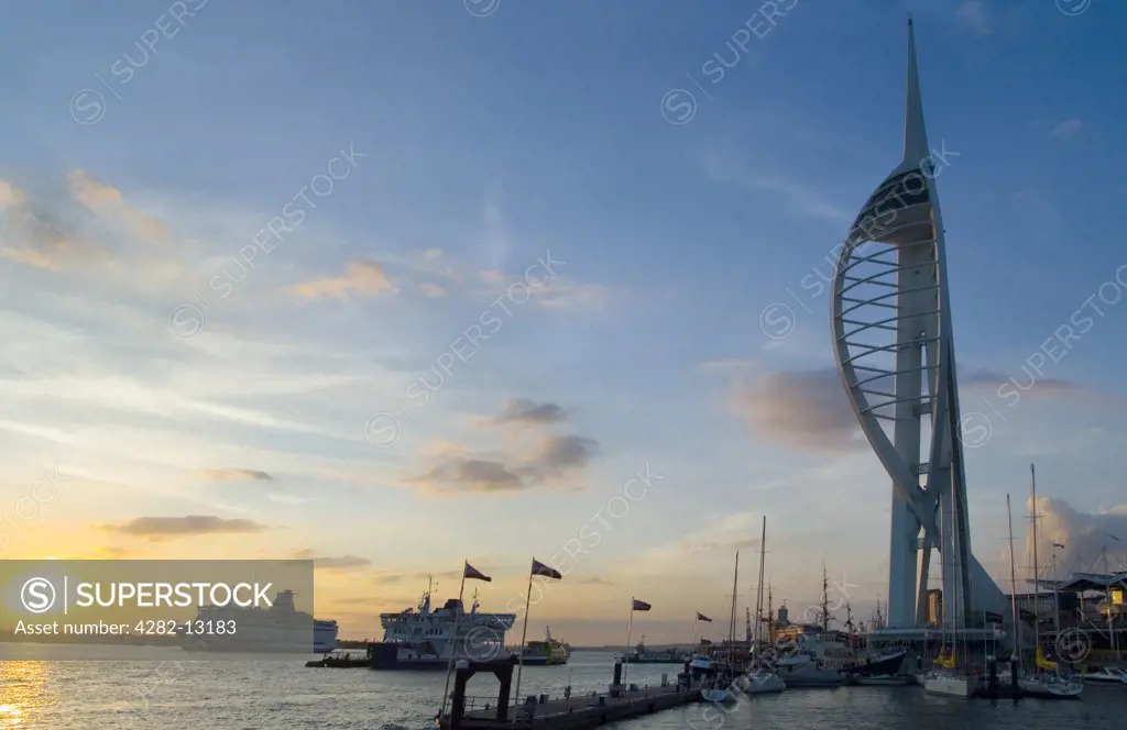 England, Hampshire, Portsmouth. The 170m high Spinnaker Tower at Gunwharf Quays in Portsmouth Harbour offers breathtaking views of up to 23 miles from its two viewing decks and Crow's Nest at the top.