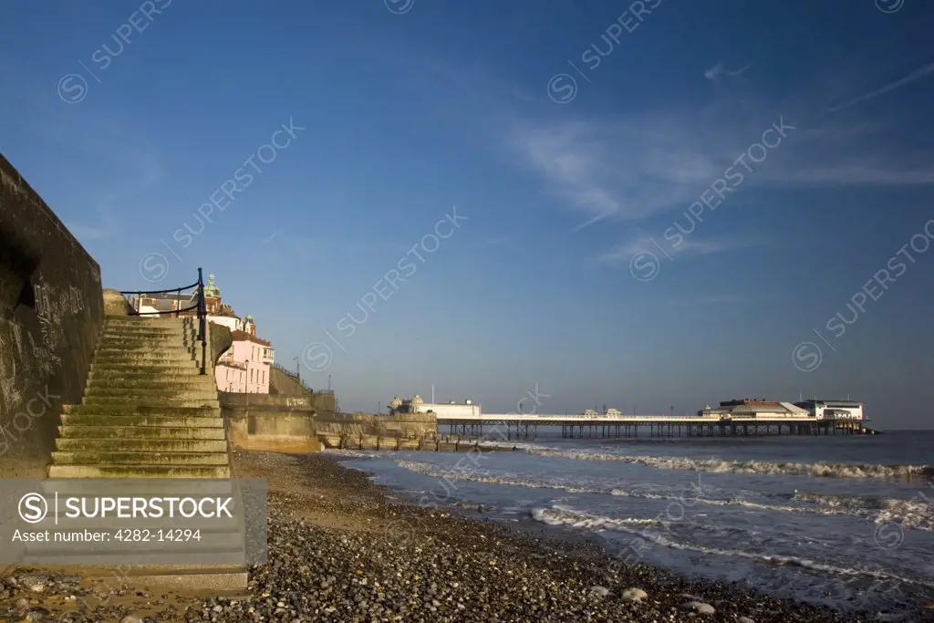 England, Norfolk, Cromer. A view out to Cromer Pier.