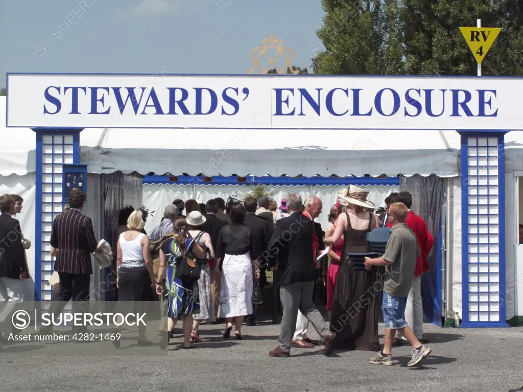 England, Oxfordshire, Henley-on-Thames. People entering the Stewards' Enclosure at the annual Henley Royal Regatta.