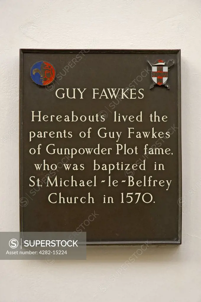 England, North Yorkshire, York. A plaque on a building in Stonegate, York stating that Guy Fawkes parents lived hereabouts.
