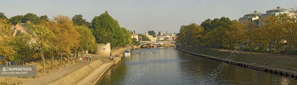 England, North Yorkshire, York. Panoramic view of the River Ouse and Lendal Bridge.