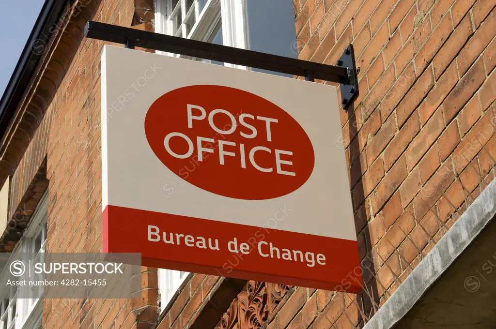 England, East Riding of Yorkshire, Beverley. Post office and Bureau de Change sign.