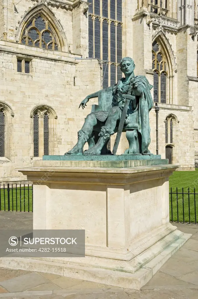 England, North Yorkshire, York. Bronze Statue of Constantine the Great outside the South Transept of York Minster. Constantine was hailed emperor in the Roman city of York in AD306.