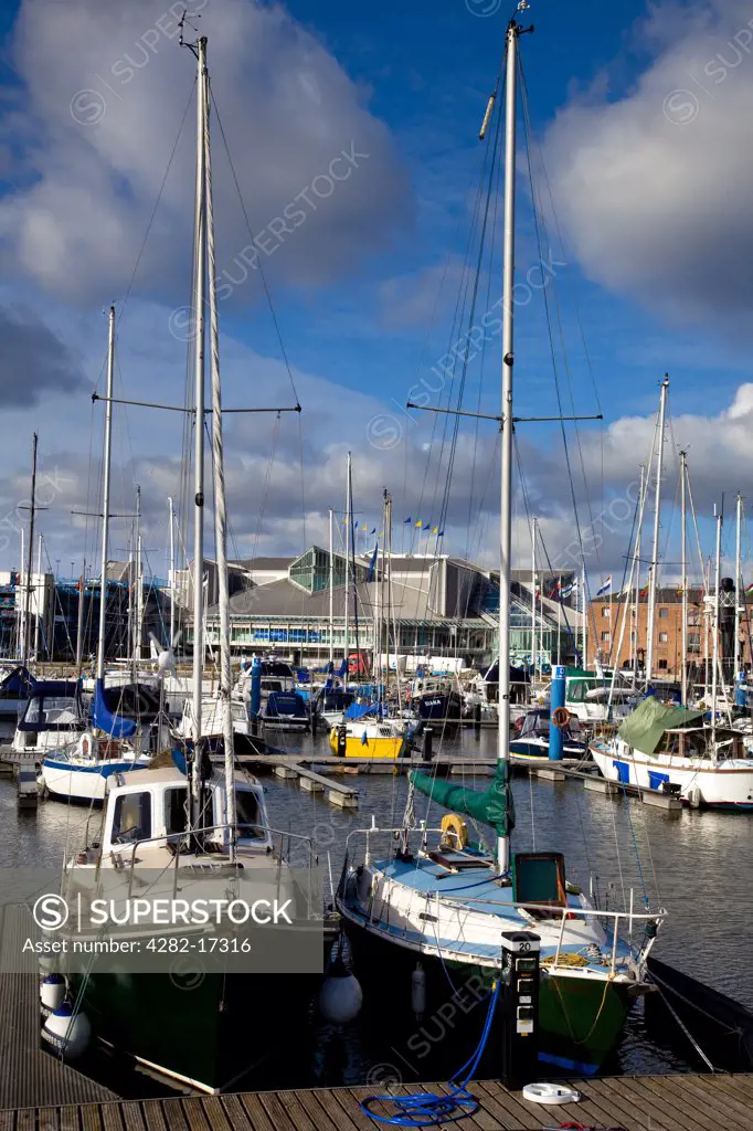 England, East Riding of Yorkshire, Kingston upon Hull. Boats moored in Hull Marina.
