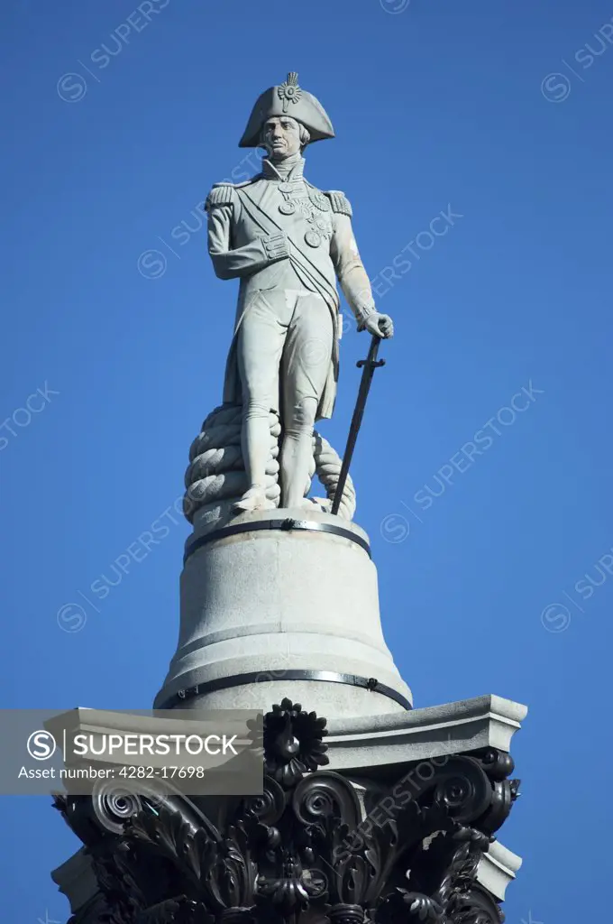 England, London, Trafalgar Square. Statue of Vice Admiral Horatio Lord Nelson on top of Nelson's Column in Trafalgar Square.