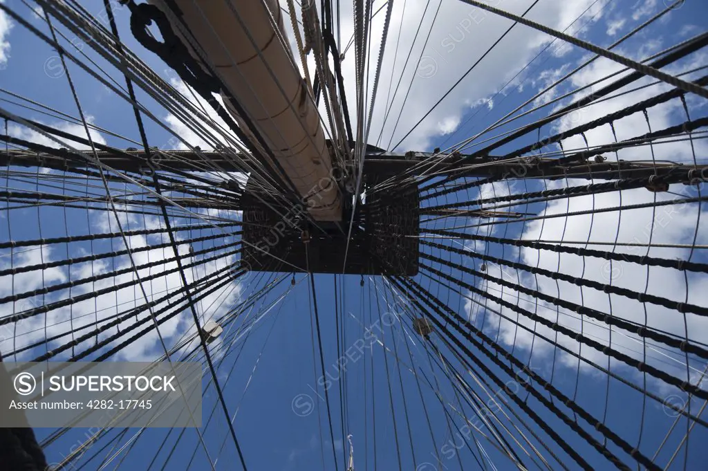 England, Hampshire, Portsmouth. Looking up at rigging and the crows nest on Nelson's flagship, HMS Victory, in No.2 Dry Dock at Portsmouth's Royal Naval Dockyard.