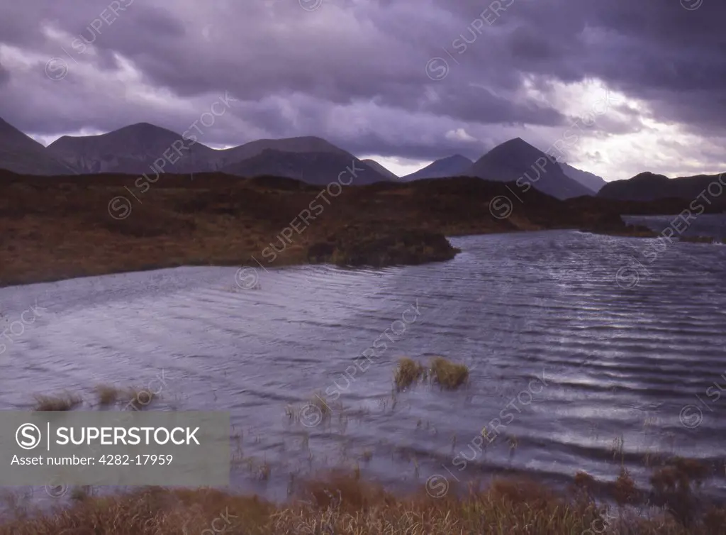 Scotland, Isle of Skye, Glen Sligachan. View of Glen Sligachan with Lochan in foreground.