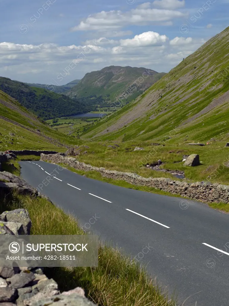 England, Cumbria, Kirkstone Pass. The Kirkstone Pass leading towards Brothers Water and Patterdale.