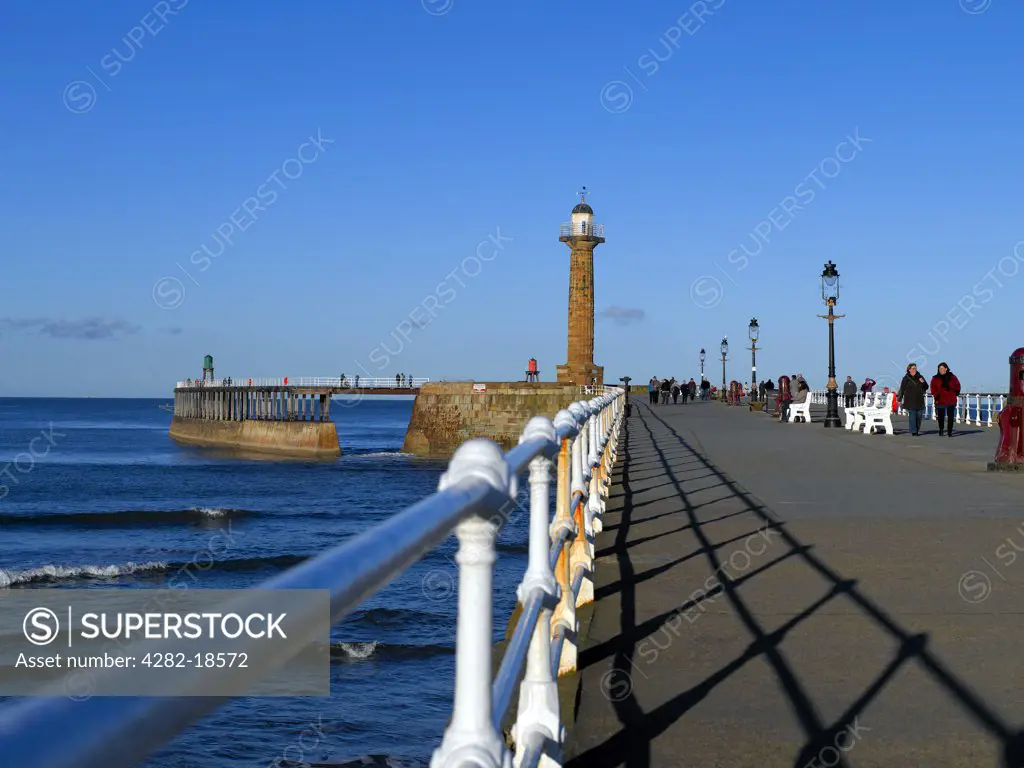 England, North Yorkshire, Whitby. Whitby West Pier Light (Old) built in 1831 on the West Pier. The lighthouse was replaced by Whitby West Pier Light (New) at the end of the pier and is open as an historic attraction.