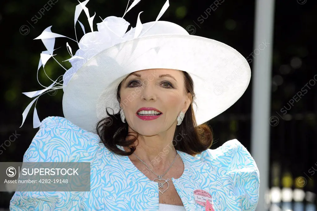 England, Berkshire, Ascot. Joan Collins attending day three of Royal Ascot 2010.