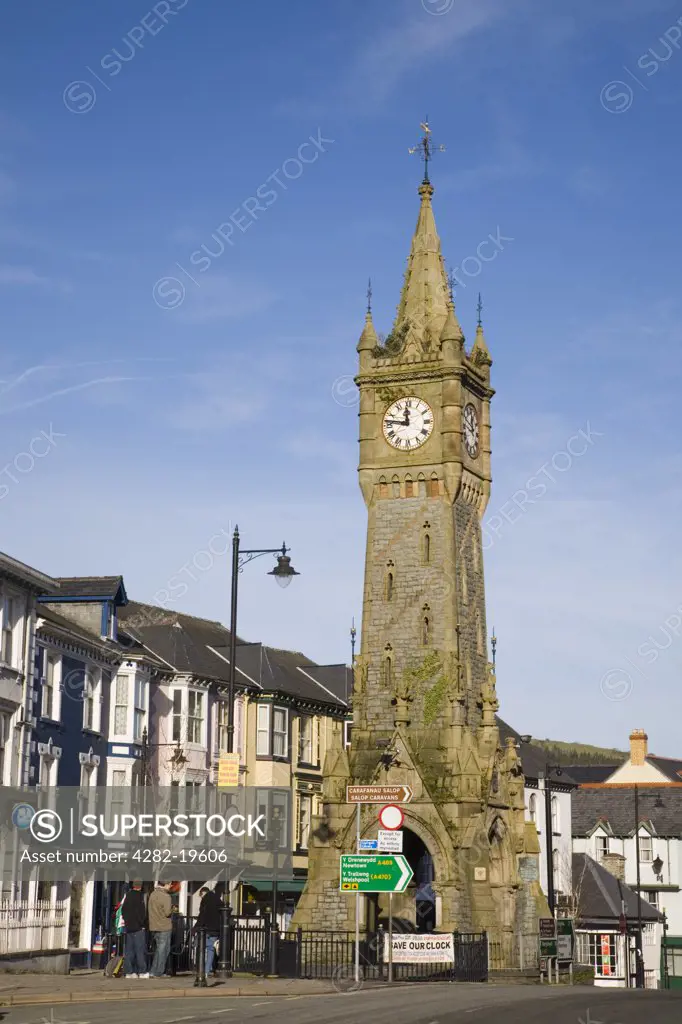 North Wales, Powys, Machynlleth. A view to the clock tower in the centre of town.