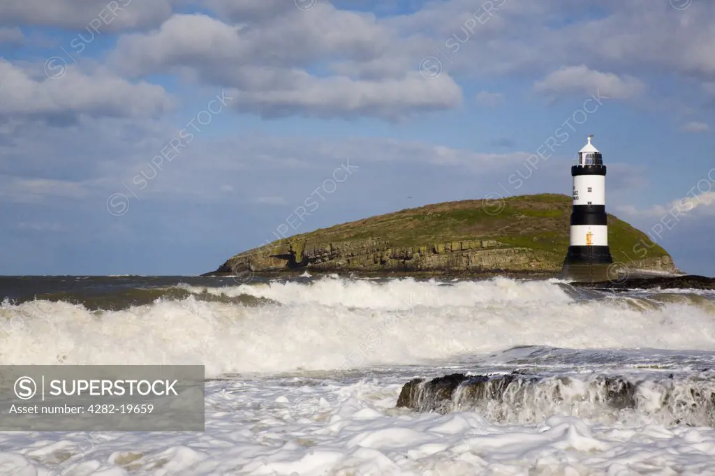 North Wales, Anglesey, Penmon Point. A view toward Penmon Point lighthouse.
