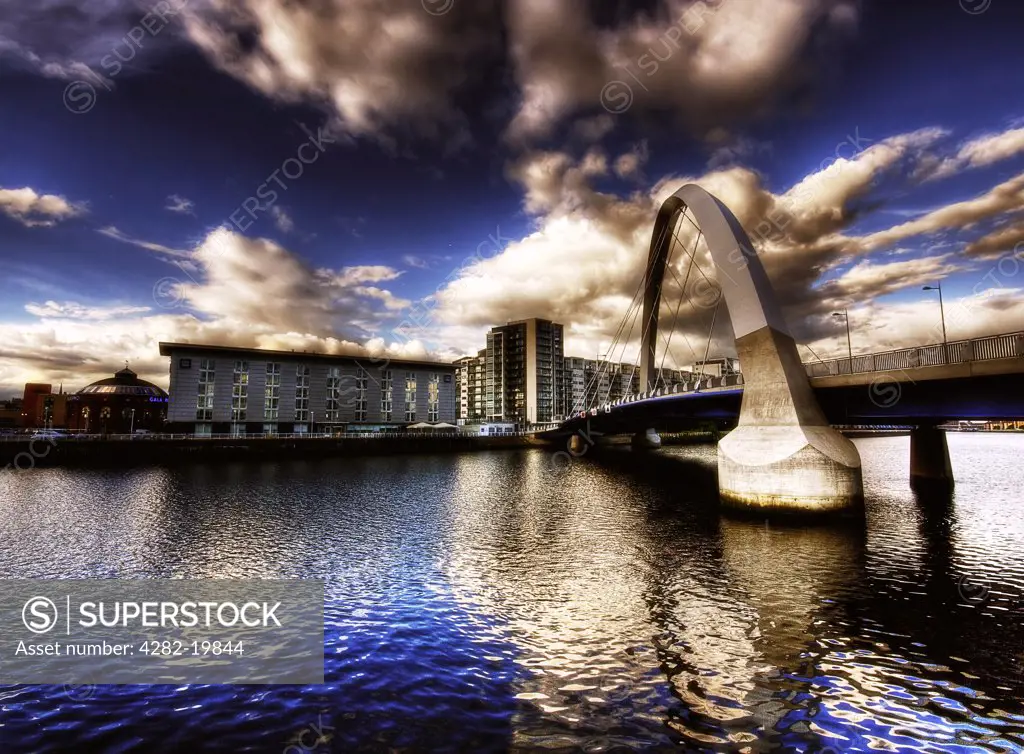 Scotland, Glasgow, Clyde Arc. A view toward the City Inn and the Clyde Arc in Glasgow.