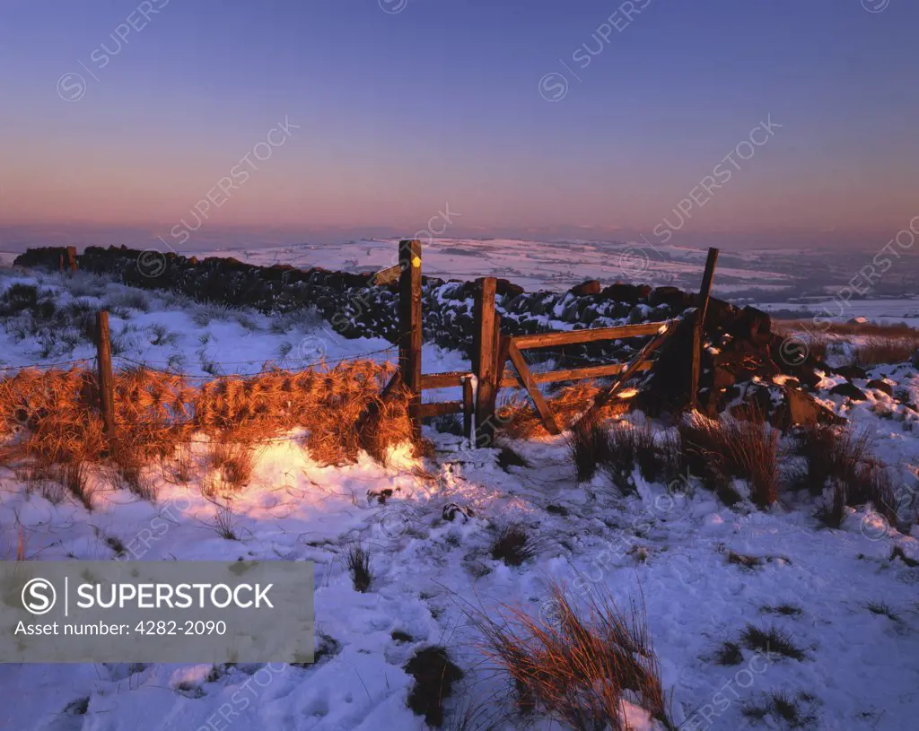 England, Lancashire, Cheetham Close. A winter sunset on Cheetham Close. Cheetham Close lies on the Witton Weavers Way footpath.
