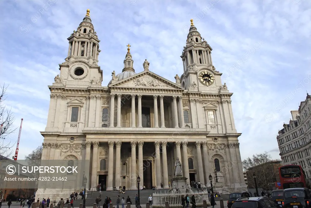 England, London, St. Paul's Cathedral. Exterior view of St. Paul's Cathedral.