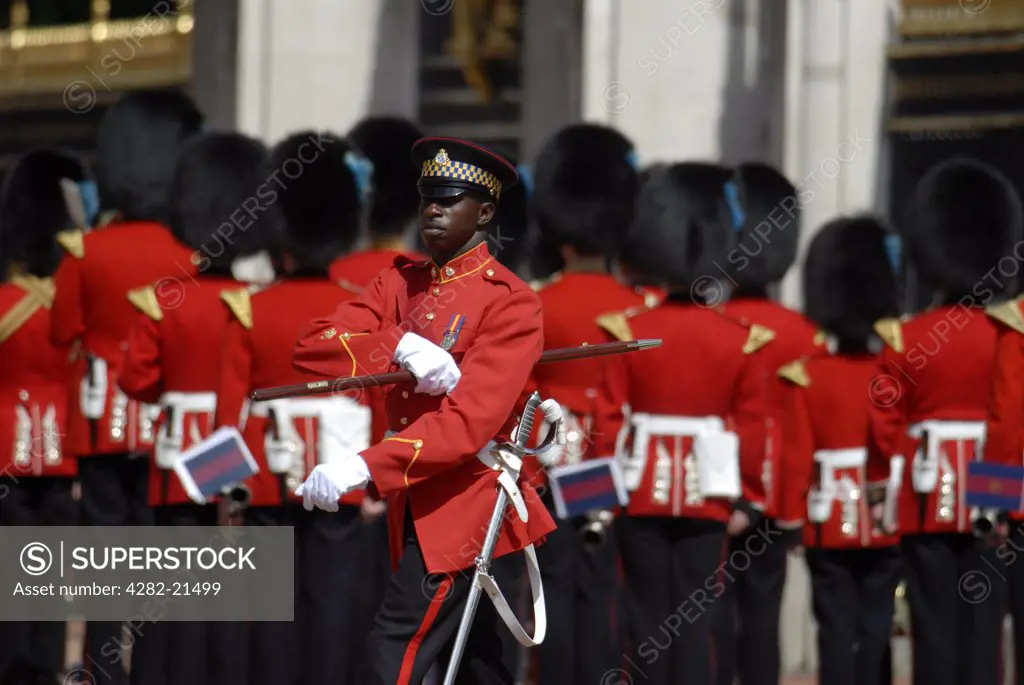 England, London, Buckingham Palace. Changing of the Guard ceremony at Buckingham Palace.