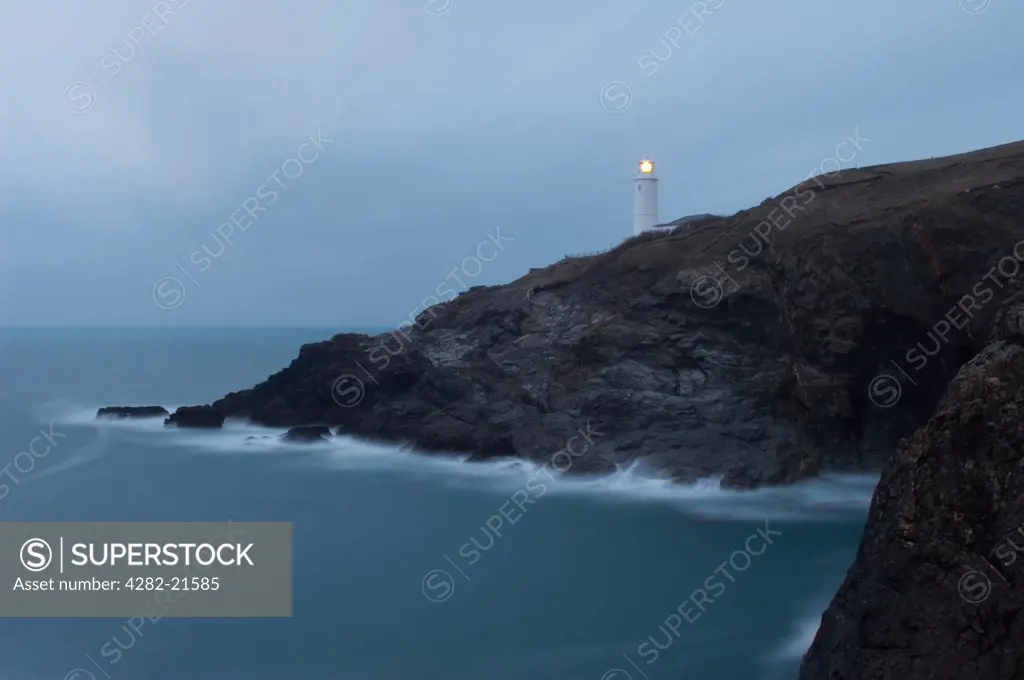 England, Cornwall, Trevose Lighthouse. Trevose Lighthouse at dusk.