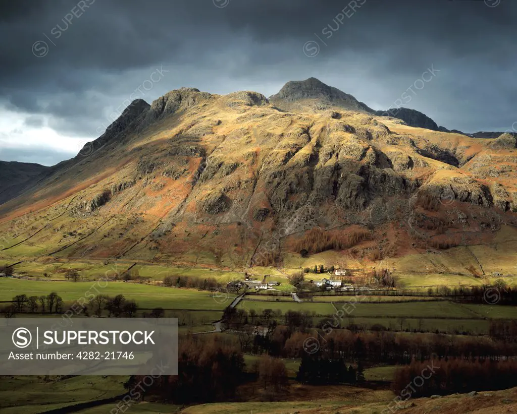 England, Cumbria, Great Langdale. Looking across the remote and rugged Langdale Valley in the Lake District.