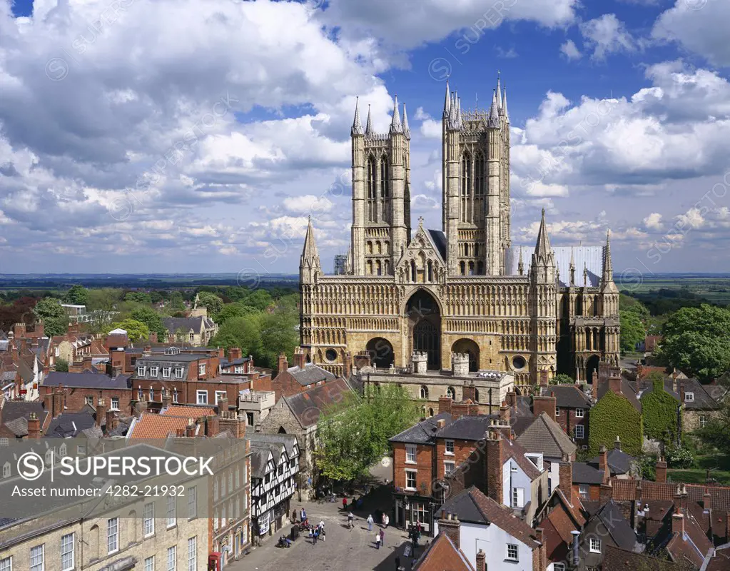 England, Lincolnshire, Lincoln. Aerial view of Lincoln Cathedral and old town centre.