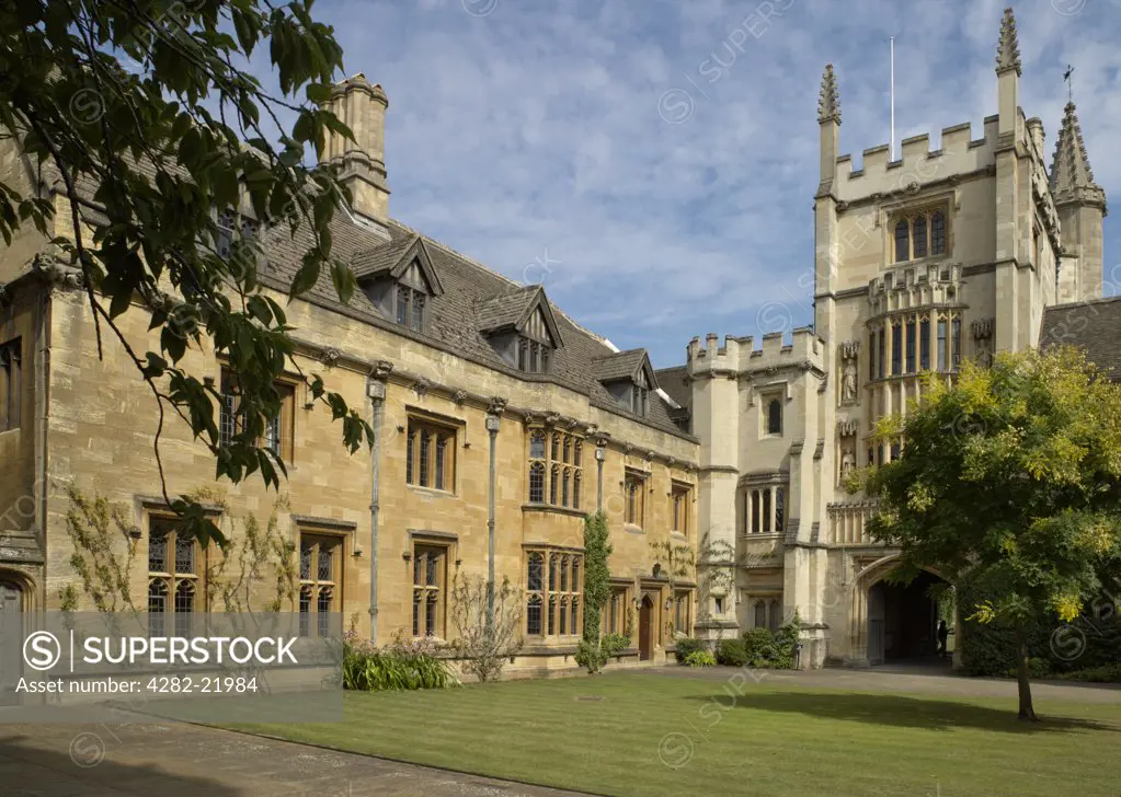 England, Oxfordshire, Oxford. Exterior of Magdalen College.