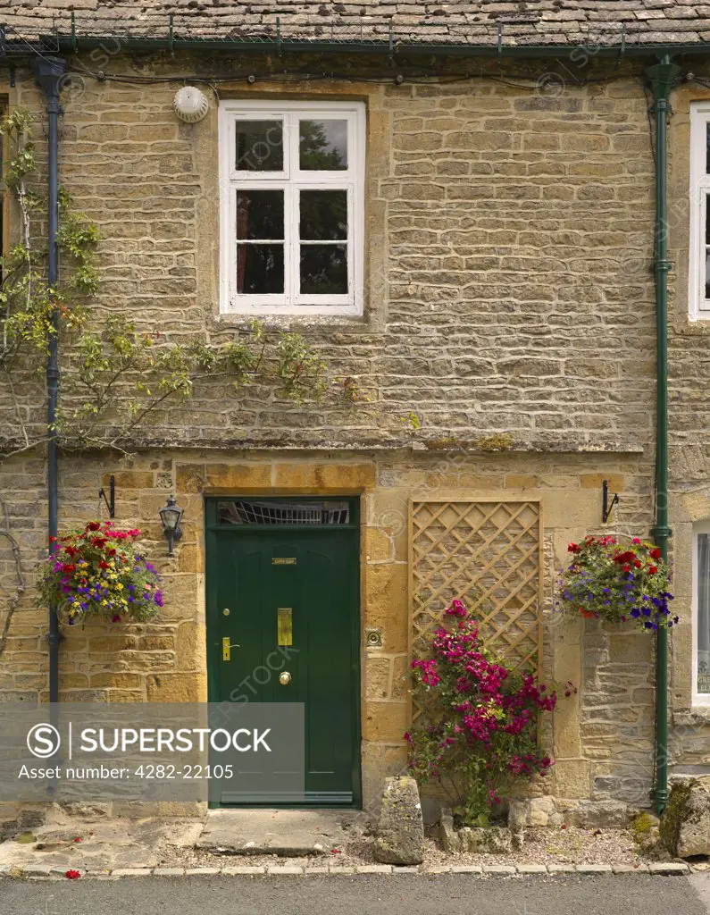 England, Gloucestershire, Stow-on-the-Wold. Exterior view of the honey coloured cottages in Stow on the Wold.