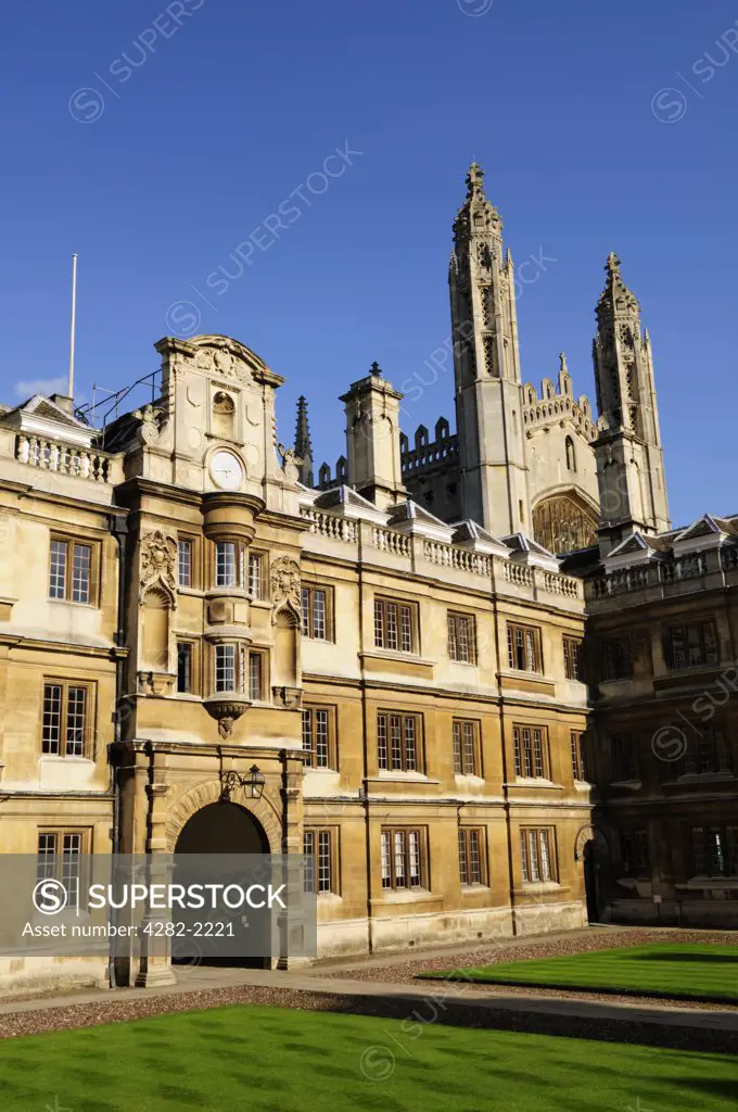 England, Cambridgeshire, Cambridge. The Old Court of Clare College with King's College Chapel towering in the background.