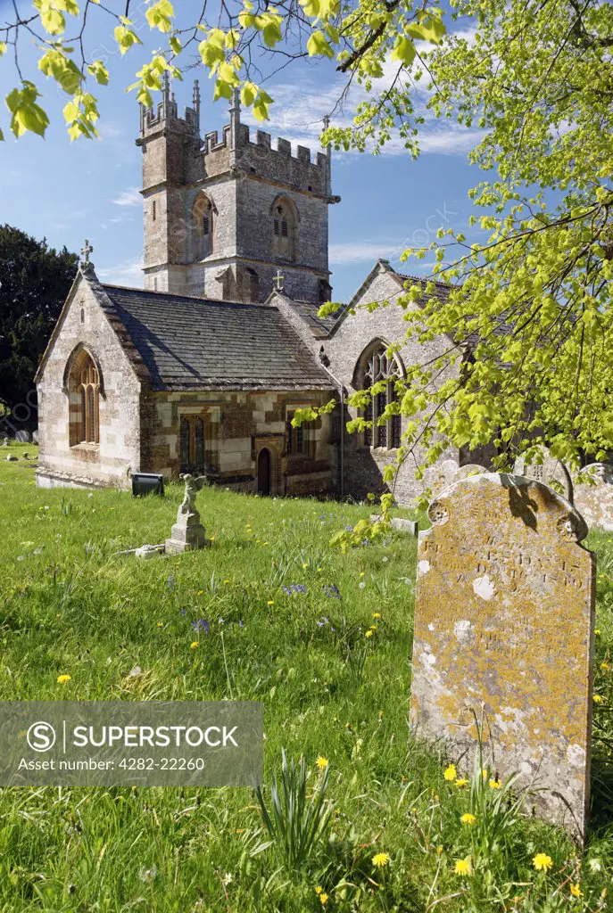 England, Dorset, Piddlehinton. St Mary's Piddlehinton. Piddlehinton is a village in west Dorset, England, situated in the Piddle valley five miles north of Dorchester.