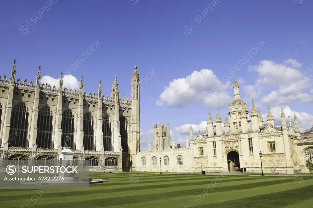 England, Cambridgeshire, Cambridge. The chapel and gatehouse in Front Court at King's College.