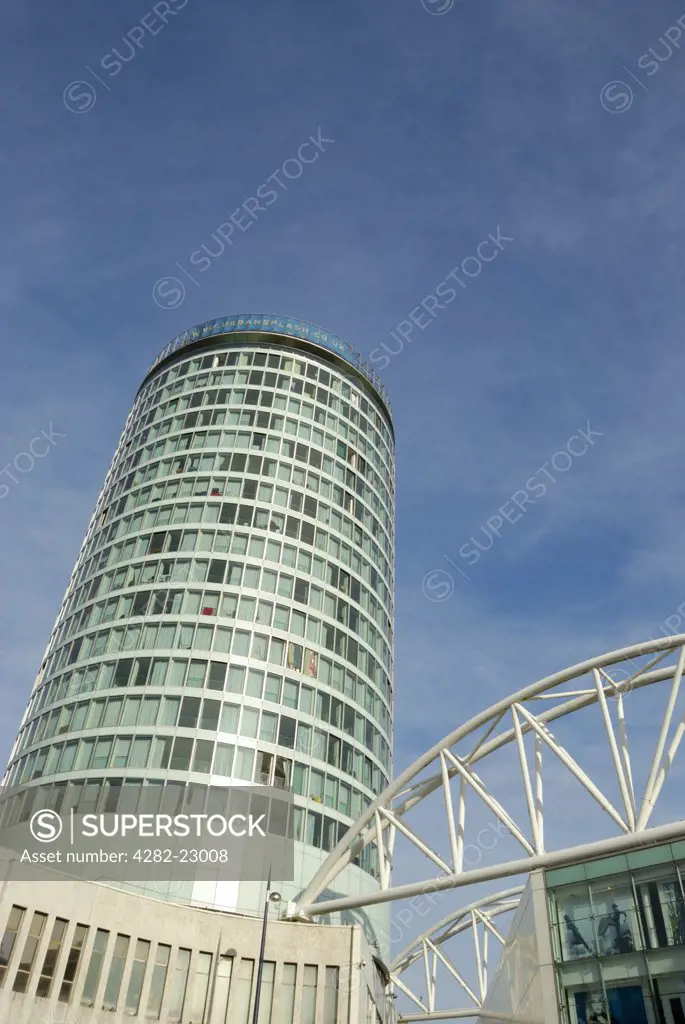 England, West Midlands, Birmingham. The Rotunda, a grade ll listed highrise building in the centre of Birmingham. The building was built in 1965 and was refurbished between 2004 and 2008 to become a residential building with serviced apartments on the 19th and 20th floors.