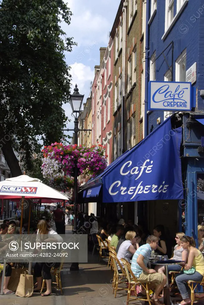 England, London, Westminster. Cafes in St Christopher's Place.