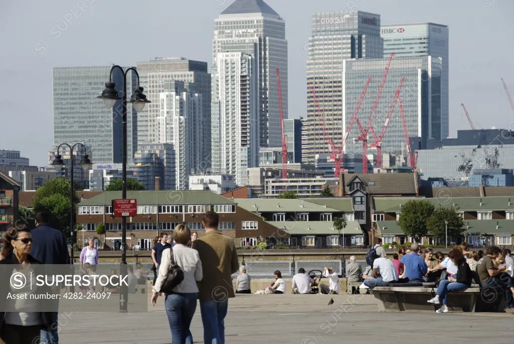 England, London, Greenwich . View of Docklands Canary Wharf from Greenwich riverside.