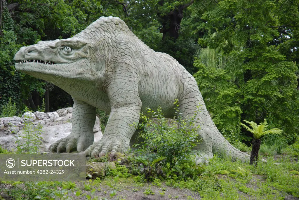 England, London, Crystal Palace. Megalosaurus dinosaur statue in Crystal Palace Park