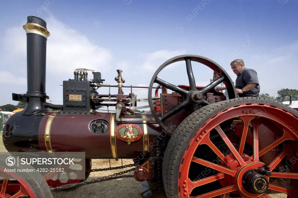 England, Hertfordshire, Whitwell. A Marshal 1913 7nhp traction engine at the Whitwell Steam and Country Fair.