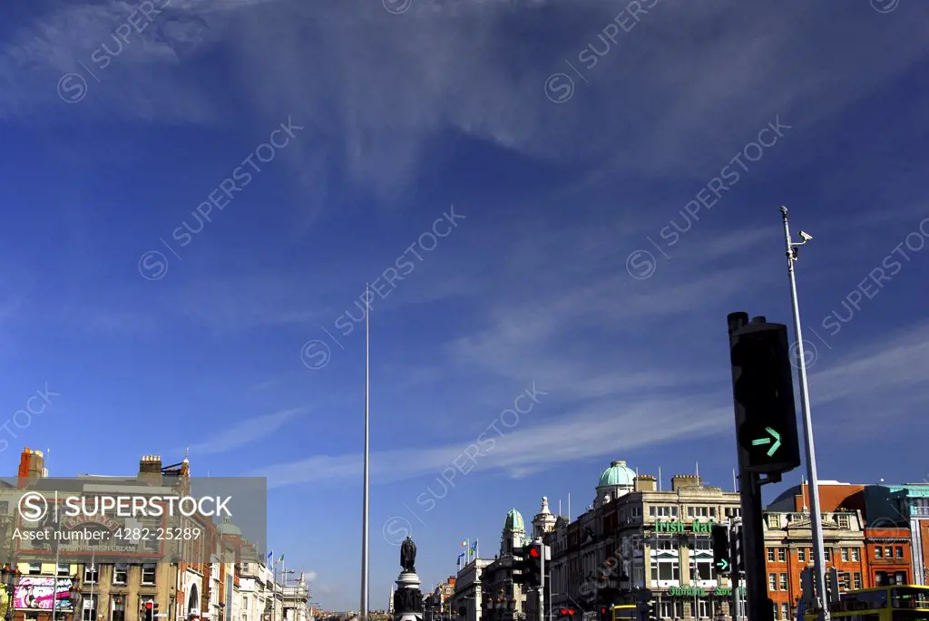 Republic of Ireland, Dublin, Temple Bar. A view to the Temple Bar area of Dublin from O'Connell Bridge.