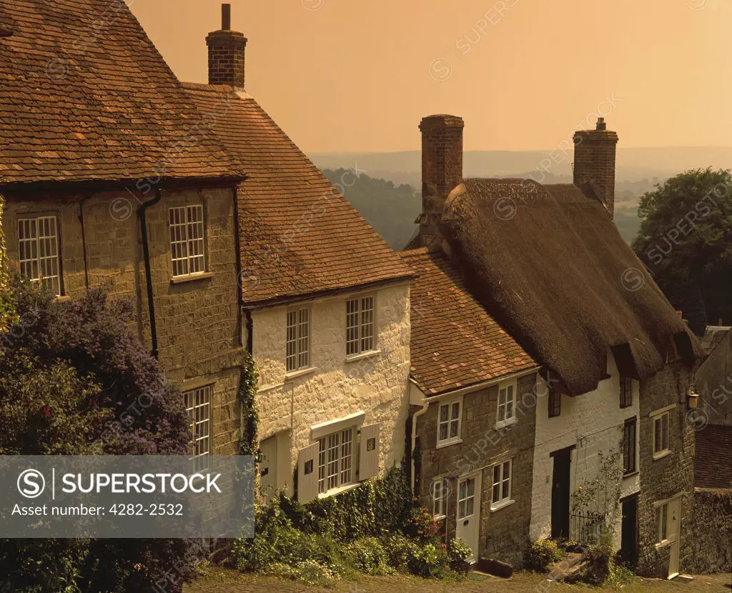 England, Dorset, Shaftesbury. The early evening sky over Gold Hill.