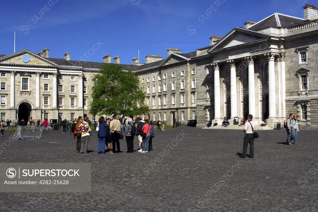 Republic of Ireland, Dublin, Trinity College. An exterior view of Trinity College located in the centre of Dublin.