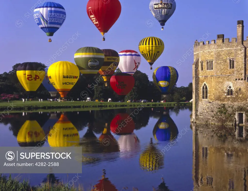 England, Kent, Maidstone. Ballooning at Leeds Castle.