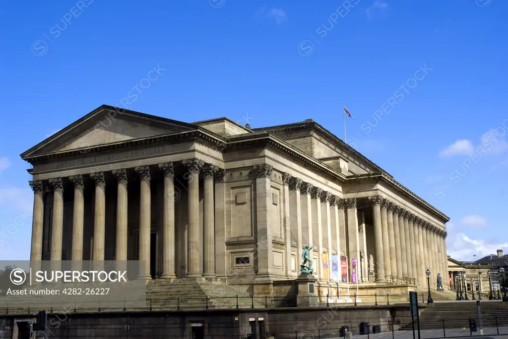England, Merseyside, Liverpool. St George's Hall, one of the finest neo-classical buildings in the world.